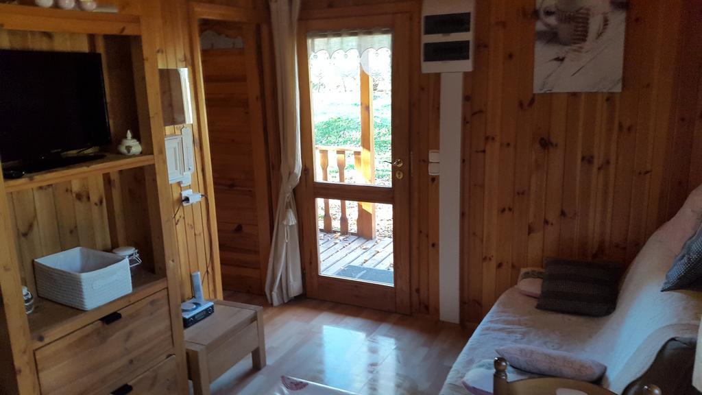 Camping La Motte Flottante La Freissinouse Zewnętrze zdjęcie