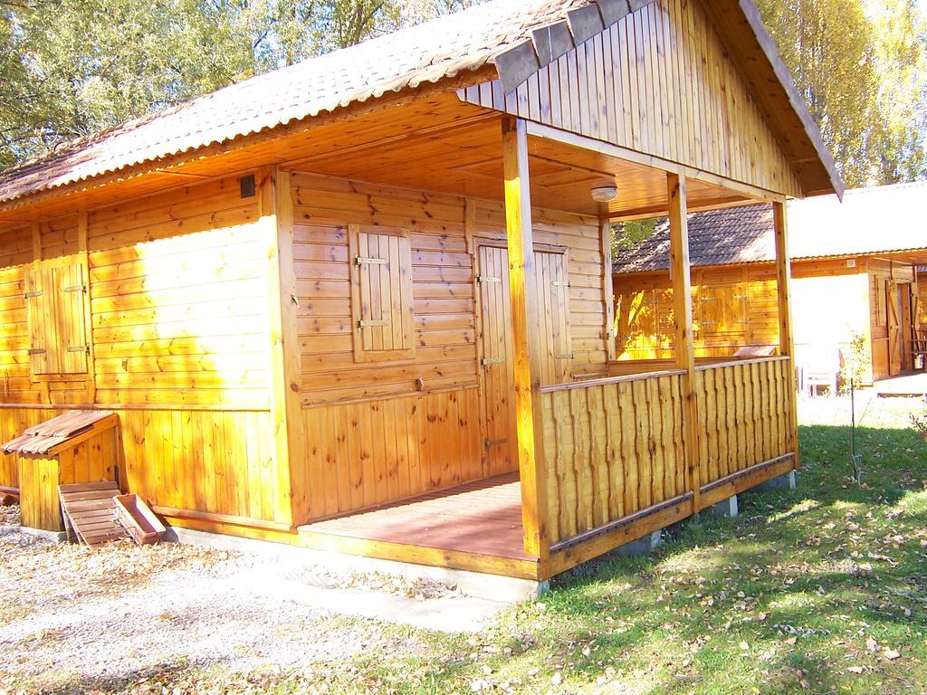 Camping La Motte Flottante La Freissinouse Zewnętrze zdjęcie