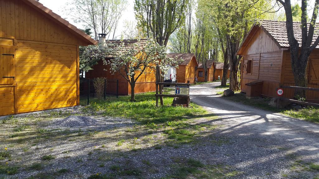 Camping La Motte Flottante La Freissinouse Zewnętrze zdjęcie