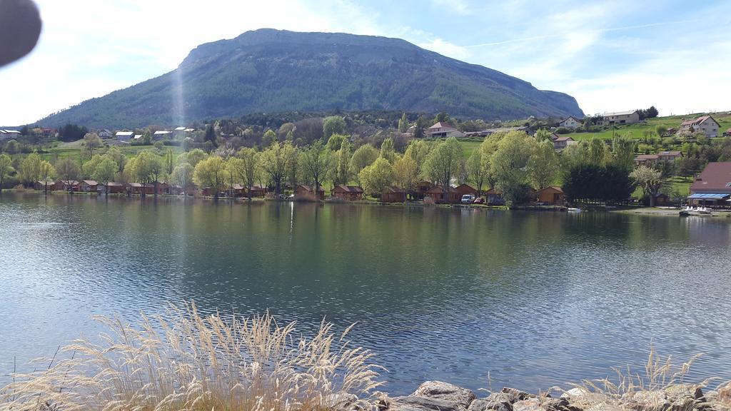 Camping La Motte Flottante La Freissinouse Zewnętrze zdjęcie